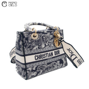 CHRISTIAN DIOR Lady Dior embroidered Shoulder bag