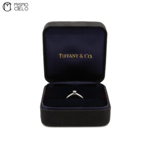 TIFFANY VVS1  0.18 ct  Diamond Ring