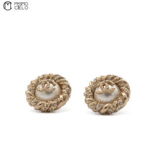CHANEL coco mark B13P Pearl Earrings