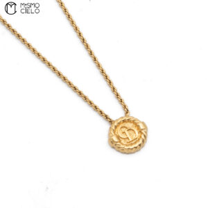 CHRISTIAN DIOR Gold Plated Neclace and logo Pendant 42 cm