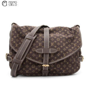 LOUIS VUITTON Ebene Saumur 30