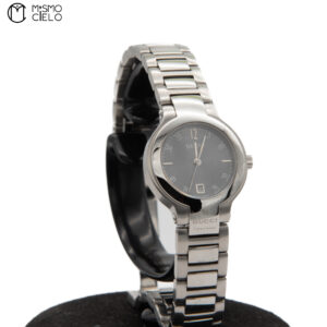 GUCCI 8900L Time Piece Watch *